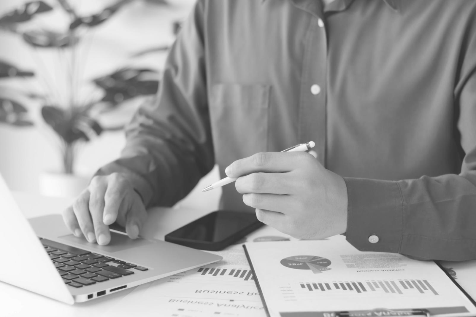 Interface utilisateur montrant un calendrier d'investissement personnalisé