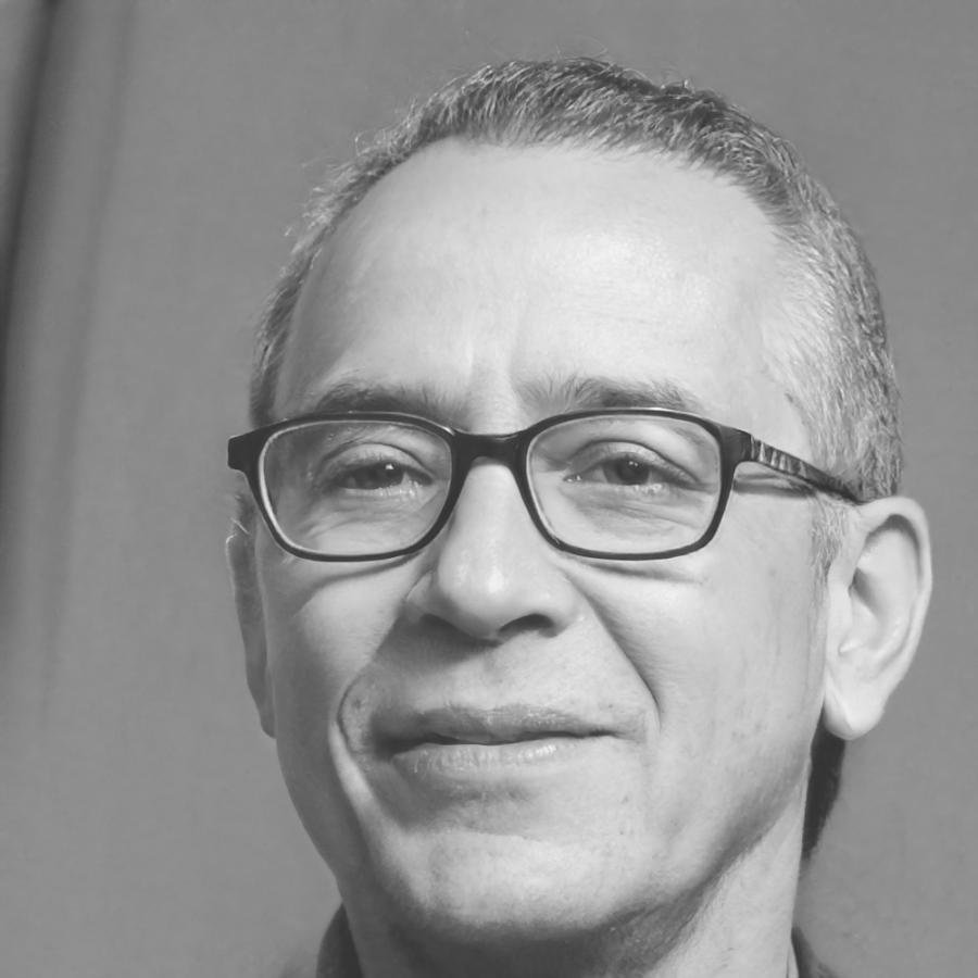 Portrait de Maxime Dubois, expert en investissements